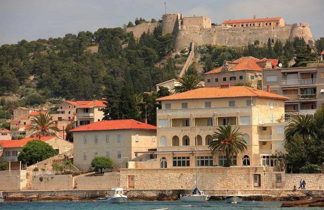 Villa Dalmacija Hvar Hotel-1